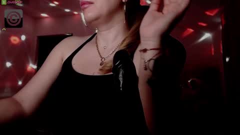 Snapshot of sonyadevon chatting on 02.26.25 Sonia online show from 02.26.25