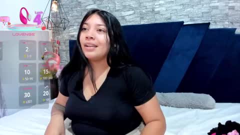 Snapshot of sophia_brunett chatting on 09.16.25 Sophia online show from 09.16.25