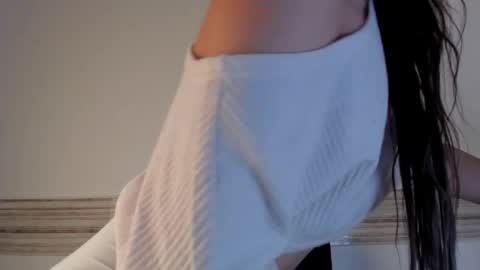 Snapshot of sophia_cambpell chatting on 10.27.25 Sophia online show from 10.27.25