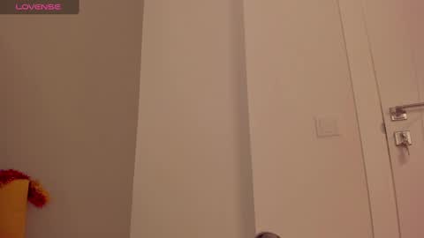 Sophia online show from 01.08.25