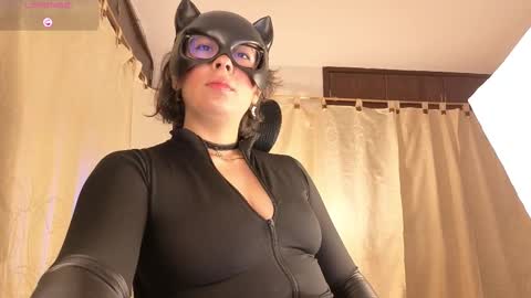 Sophia online show from 10.25.25