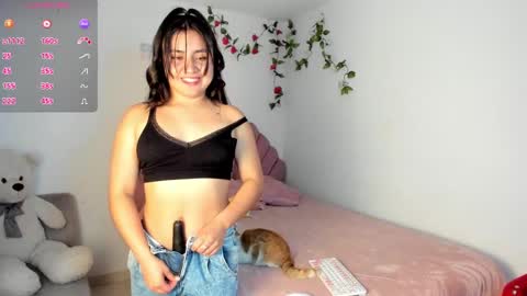 Snapshot of sophiconic_cb chatting on 09.11.25 Clara sophia online show from 09.11.25