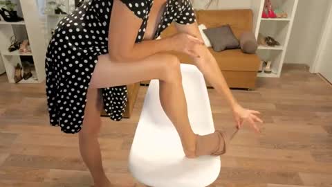 Sophie online show from 11.07.25