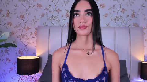 Snapshot of sophie_deargb chatting on 01.23.25 Sofia  santodomingo online show from 01.23.25