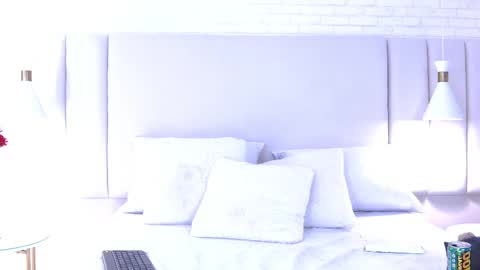 Snapshot of sophie_deargb chatting on 10.10.25 Sofia  santodomingo online show from 10.10.25