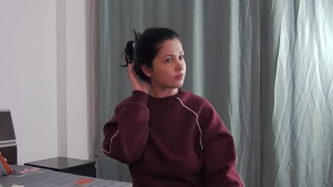 Sophie jeans online show from 10.17.25