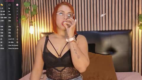 sophie_new25 online show from 09.18.25