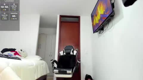 sophiebaker__ online show from 09.11.25