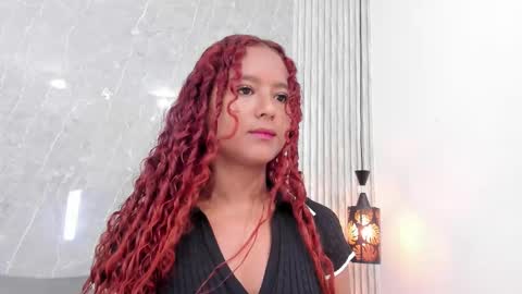 Snapshot of sophiee_velvet chatting on 02.24.25 online show from 02.24.25