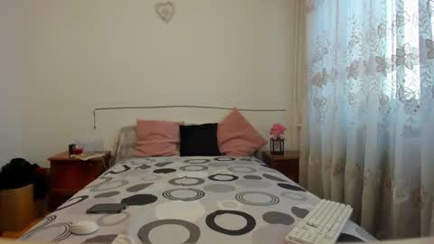 Snapshot of sophiesin__ chatting on 02.23.25 Sophie online show from 02.23.25