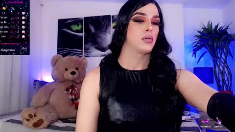 Snapshot of sophiieesweet chatting on 01.17.25 Sophie Sweet online show from 01.17.25