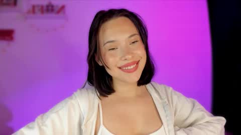 Snapshot of sophiiewilliams chatting on 01.05.25 Sophiie Williams online show from 01.05.25