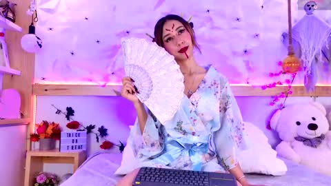 Sophie online show from 10.30.25