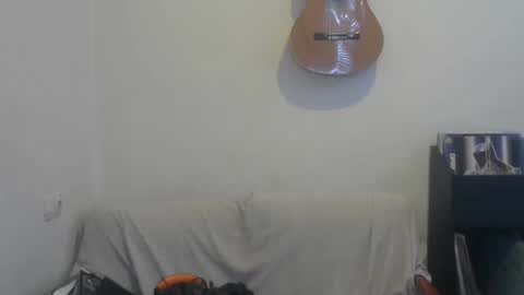 Snapshot of sorollrosa chatting on 02.22.25 Metronomism online show from 02.22.25