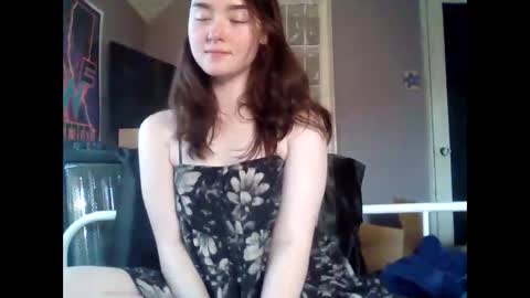 Snapshot of soursou chatting on 12.23.24 sours online show from 12.23.24
