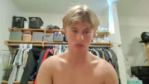 Snapshot of southpaw707 chatting on 11.08.25 southpaw707 online show from 11.08.25