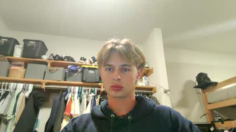 Snapshot of southpaw707 chatting on 11.09.25 southpaw707 online show from 11.09.25