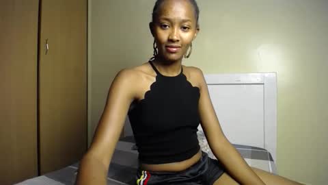 Snapshot of sower_velvet chatting on 11.29.25 sower_velvet online show from 11.29.25