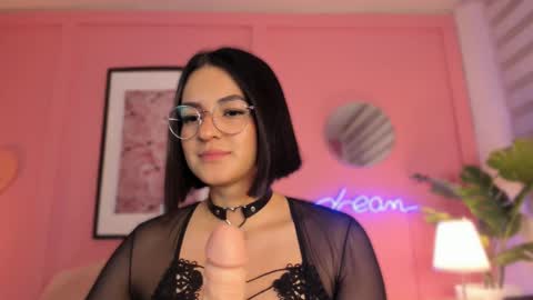 Snapshot of soysaraa_ chatting on 02.18.25 Aleja online show from 02.18.25