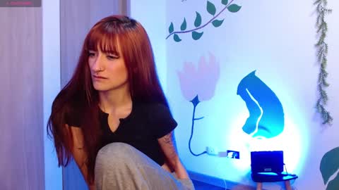 Snapshot of soysilvanna_ chatting on 01.21.25 online show from 01.21.25