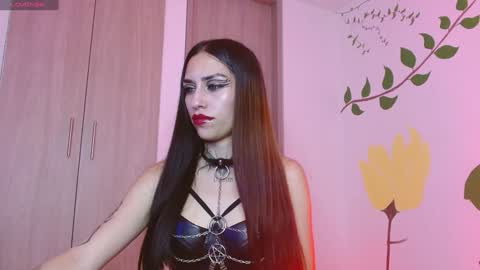 Snapshot of soysilvanna_ chatting on 02.07.25 online show from 02.07.25