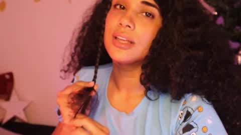Snapshot of soytropicalfruit chatting on 12.03.24 You want to talk to me more personal follow me in My Channel VIP 50 the discount online show from 12.03.24