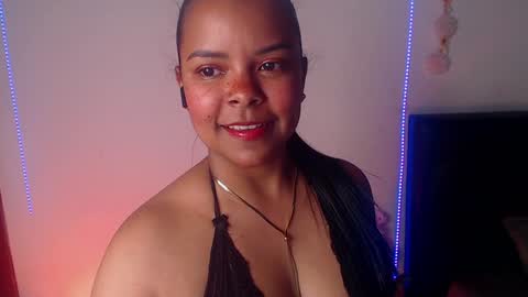 Snapshot of soytucolor chatting on 12.12.24 Paula add me on snap online show from 12.12.24