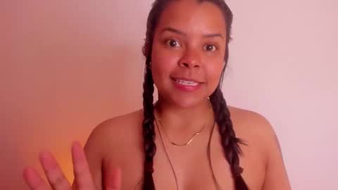 Snapshot of soytucolor chatting on 03.08.25 Paula add me on snap online show from 03.08.25