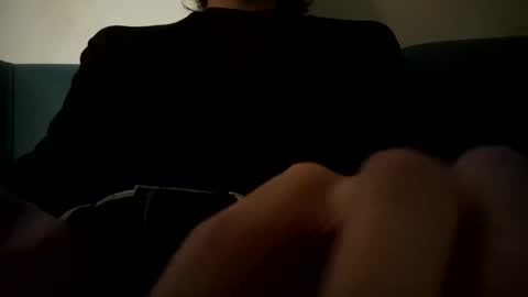 Snapshot of spaiseebuhnaanuh chatting on 02.12.25 Roger online show from 02.12.25