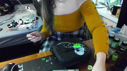 Snapshot of spanking_girls chatting on 12.03.24 Evgenia online show from 12.03.24