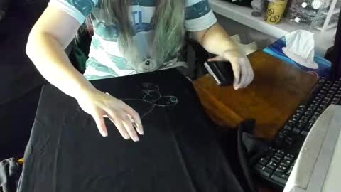 Snapshot of spanking_girls chatting on 12.14.24 Evgenia online show from 12.14.24