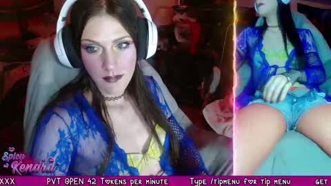 Snapshot of spicykendra chatting on 03.05.25 Kendra online show from 03.05.25