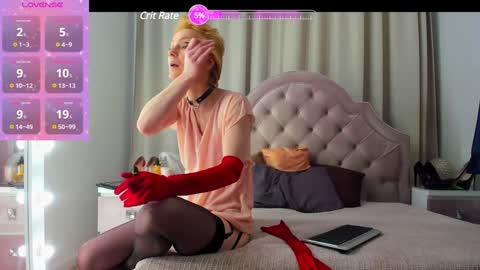 Snapshot of squirtymom chatting on 12.24.24 Alisa online show from 12.24.24