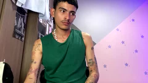 Snapshot of srcejotas chatting on 12.19.24 sorry mom online show from 12.19.24