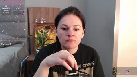 Snapshot of stacy_davise chatting on 02.04.25 STACY online show from 02.04.25