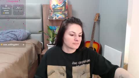 Snapshot of stacy_davise chatting on 02.12.25 STACY online show from 02.12.25