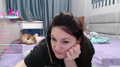 Snapshot of stacy_davise chatting on 02.19.25 STACY online show from 02.19.25