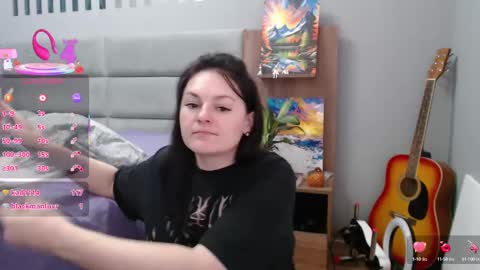 Snapshot of stacy_davise chatting on 02.19.25 STACY online show from 02.19.25
