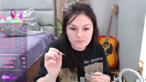 Snapshot of stacy_davise chatting on 02.24.25 STACY online show from 02.24.25