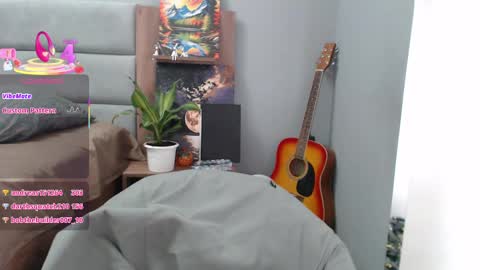Snapshot of stacy_davise chatting on 03.10.25 STACY online show from 03.10.25