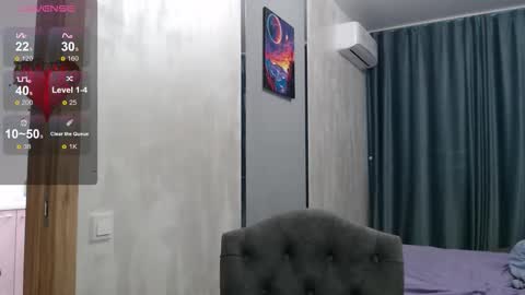 Snapshot of stacy_davise chatting on 09.19.25 STACY online show from 09.19.25