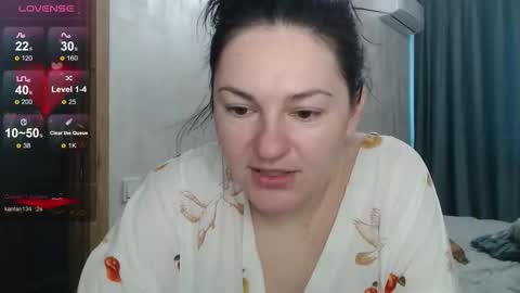 Snapshot of stacy_davise chatting on 09.28.25 STACY online show from 09.28.25