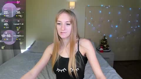 Snapshot of stacy_riiver chatting on 12.09.24 Stacy Mon Tue Wed Thu Fri Sun GMT GMT 3 1000am - 0400pm online show from 12.09.24