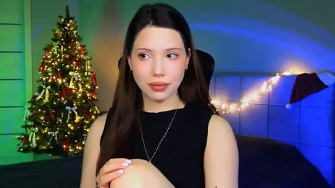 Snapshot of stacygonzales_ chatting on 01.18.25 Bye bye dear See you on December 3st  online show from 01.18.25