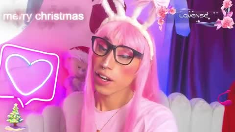Snapshot of star_mor_ chatting on 12.20.24  estrellita online show from 12.20.24