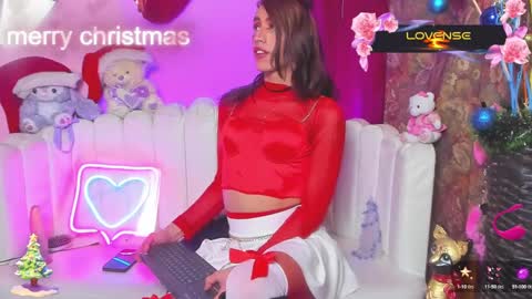Snapshot of star_mor_ chatting on 12.21.24  estrellita online show from 12.21.24