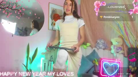 Snapshot of star_mor_ chatting on 12.31.24  estrellita online show from 12.31.24