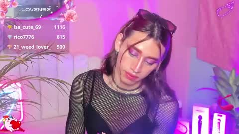 Snapshot of star_mor_ chatting on 02.12.25  estrellita online show from 02.12.25