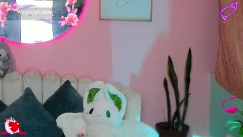 Snapshot of star_mor_ chatting on 02.21.25  estrellita online show from 02.21.25