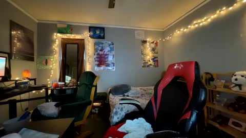 Snapshot of starlight09102 chatting on 12.11.24 Starlight online show from 12.11.24